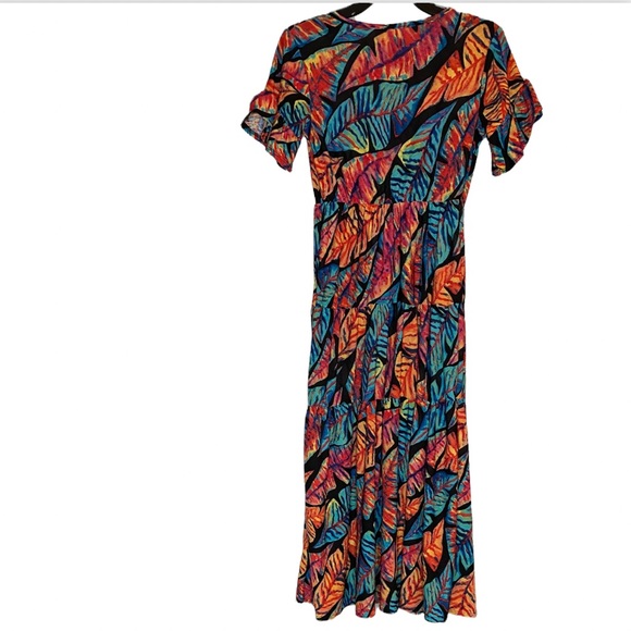 Brand New! Tiffany and Grey Multi-Colored Leaf Print Short Sleeve Dress Sz Med - Picture 6 of 9